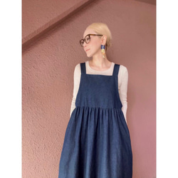 RATA❤️選擇你的長度❤️岡山牛仔❤️精緻的輪廓❤️寬鬆的套頭裙❤️柔軟的牛仔布❤️四季皆宜 第7張的照片