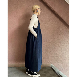 RATA❤️選擇你的長度❤️岡山牛仔❤️精緻的輪廓❤️寬鬆的套頭裙❤️柔軟的牛仔布❤️四季皆宜 第12張的照片