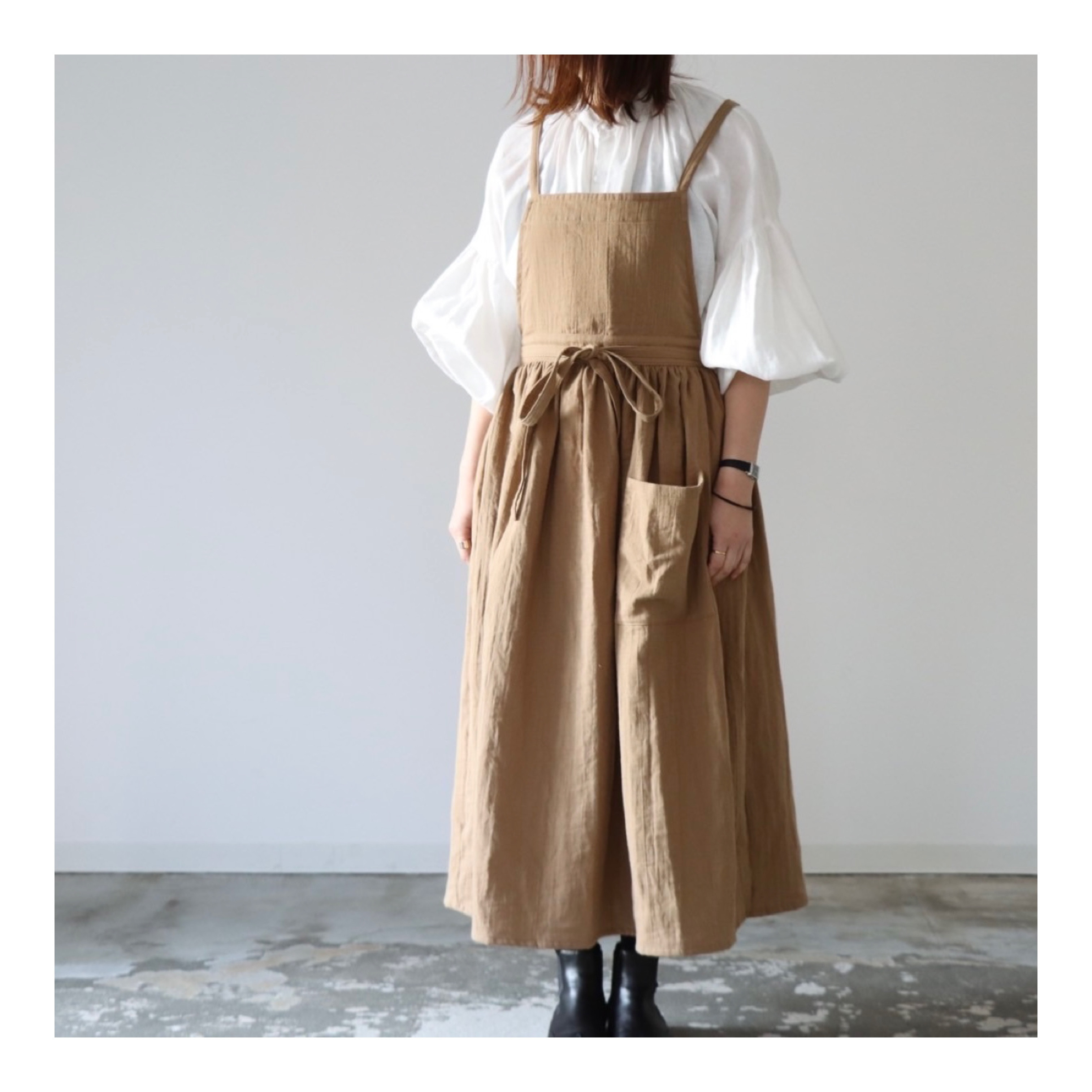 ふっくら厚さ2倍のとろみダブルガーゼのギャザーたっぷりエプロン／お出かけダブルガーゼエプロンワンピース／イエローオーカー