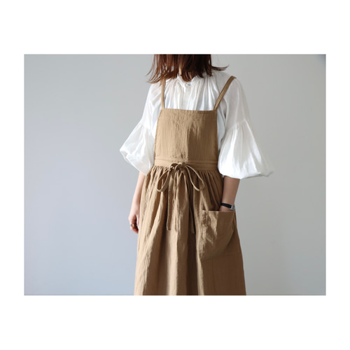 ふっくら厚さ2倍のとろみダブルガーゼのギャザーたっぷりエプロン