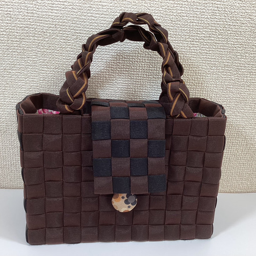 畳縁の箱編みバッグ 畳のヘリがバッグやお財布に！？～奥深い手芸の