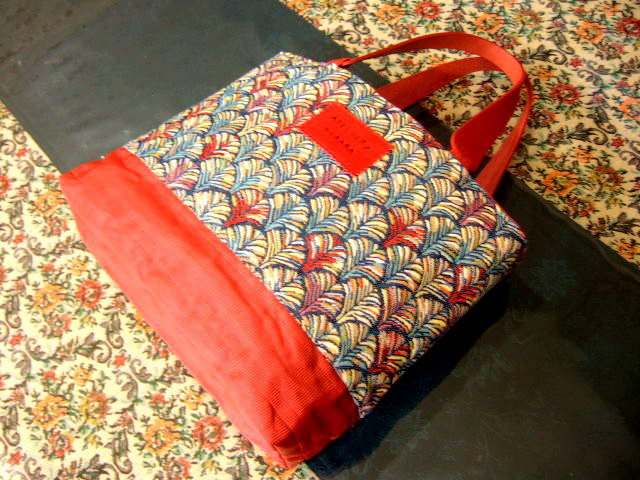 畳縁と緞子のキルティングバッグ