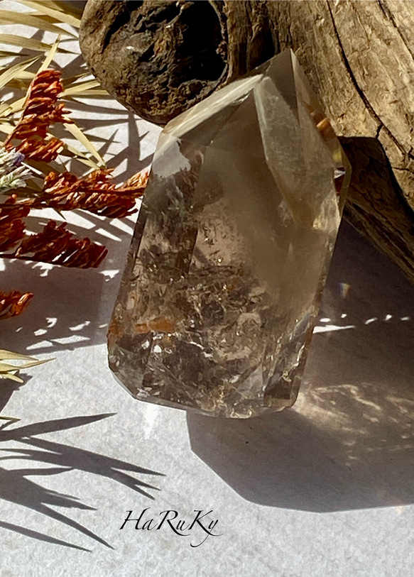 ホワイトファントム ライトスモーキークォーツ with レインボー