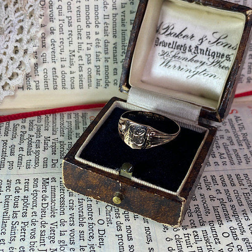 英国♦︎アンティーク♦︎シグネットリング 1911年 /9k 9ct 9金 英国♦︎アンティーク♦︎シグネットリング 1911年 /9k 9ct 9金