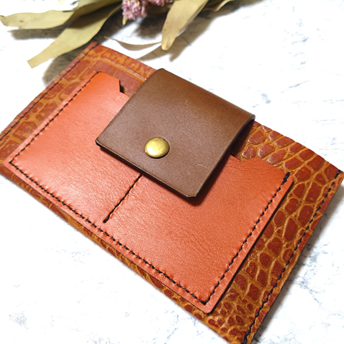シンプルレザーケース クロコダイル型押し革 通帳ケース・お薬手帳
