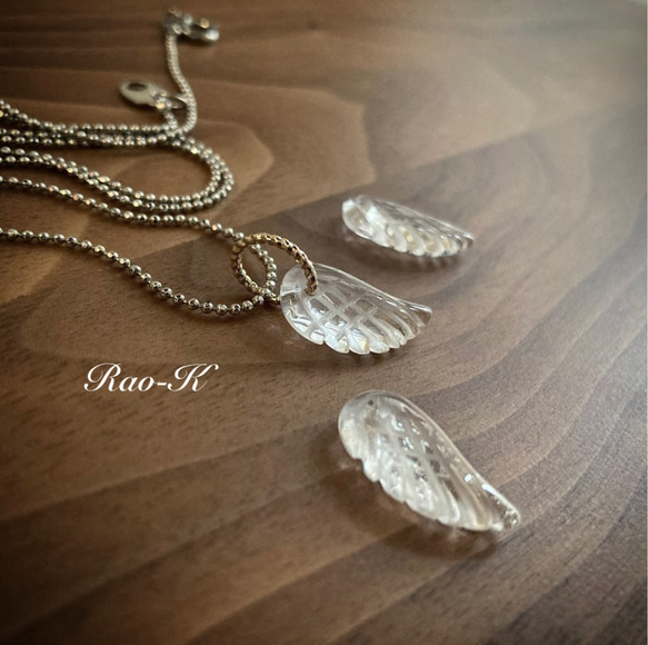 ✨天使の羽根ペンダントトップ〜水晶 3枚目の画像
