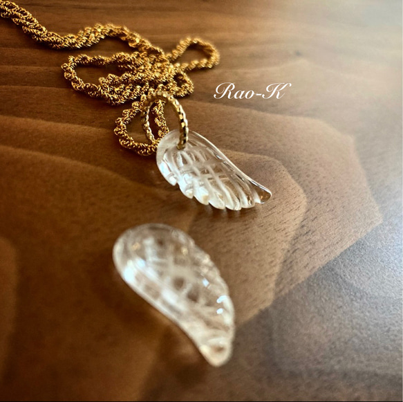 ✨天使の羽根ペンダントトップ〜水晶 1枚目の画像