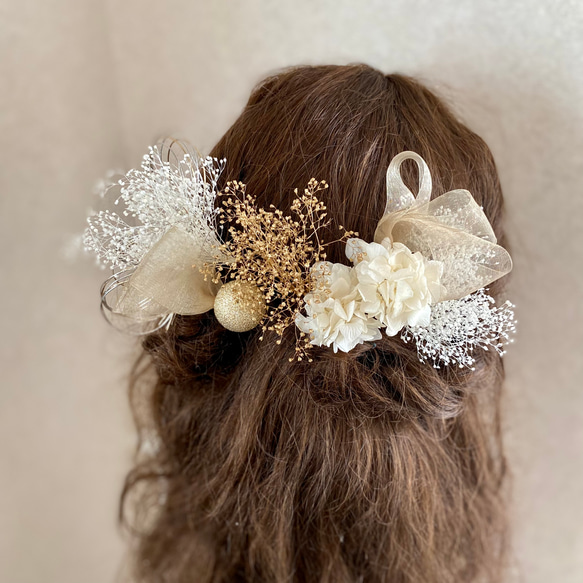 オーガンジーリボンと白い紫陽花の髪飾り　水引付き／ウェディング　振袖　袴　卒業式　成人式　結婚式 2枚目の画像
