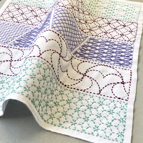 刺し子の花ふきん【四角の寄せ模様 ③】 その他キッチン小物 i-nekka  