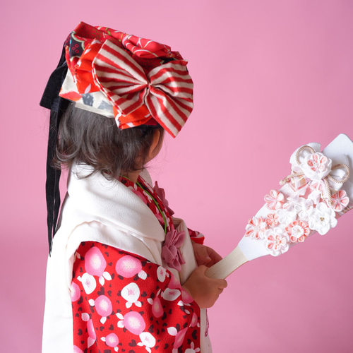 受注制作》名入れ可髪飾り付きつまみ細工羽子板 (ひな祭り 桃の節句