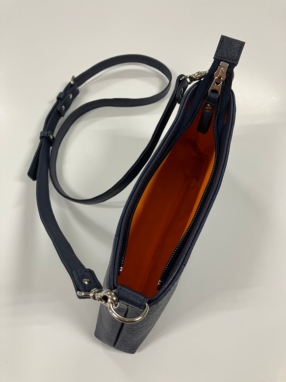 YSKA 〜 ソフトなレザーサコッシュ(姫路レザー) 〜 3枚目の画像