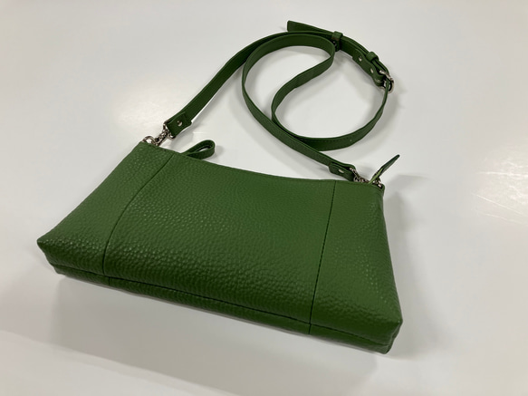 YSKA 〜 ソフトなレザーサコッシュ(姫路レザー) 2枚目の画像