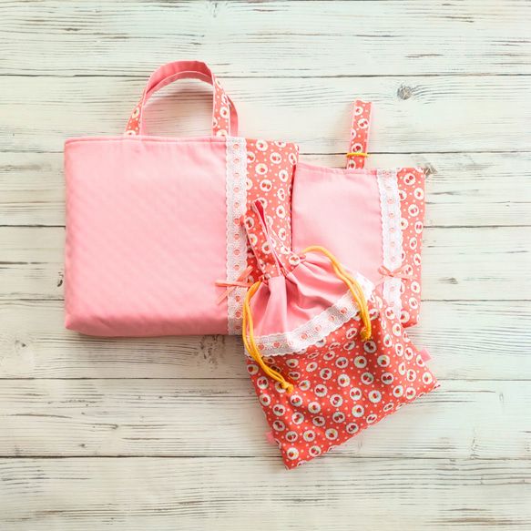 入園入学セット レッスンバッグ 上履き入れ 体操服袋 ベッツィ いちご花柄 入園入学セット レッスンバッグ 上履き入れ 体操服袋 ベッツィ