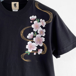 手描き波桜柄Tシャツ ブラック 夜桜 波文様 和風 春 2枚目の画像