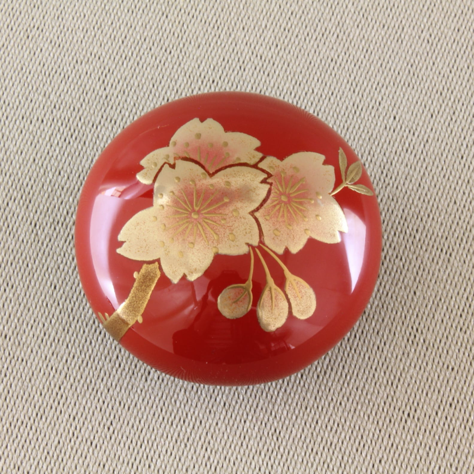 伝統工芸 輪島塗 ブローチ「朱塗～桜蒔絵」 【90】 ブローチ