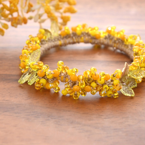 ミモザの花冠 ビーズ シュシュ＊ブレスレット シュシュ crafami* 通販