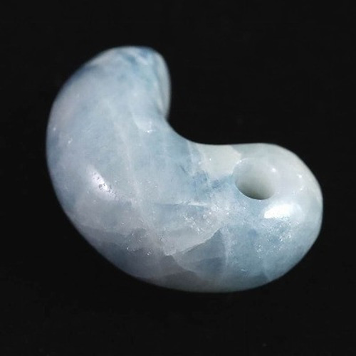 糸魚川翡翠 ヒスイ 小滝コン沢産 勾玉 ブルー 3.55g