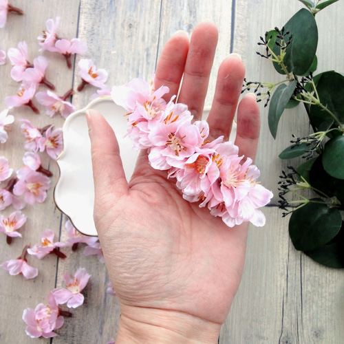 恋桜のバレッタ □ 薄ピンク色の可憐な桜 バレッタ Humming Bird 通販