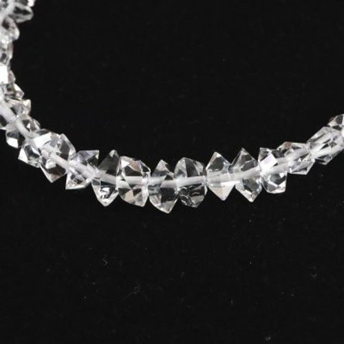 no.89 大粒カーボンハーキマー　あこや貝ボタンのブレスレット no.89 大粒カーボンハーキマー あこや貝ボタンのブレスレット no