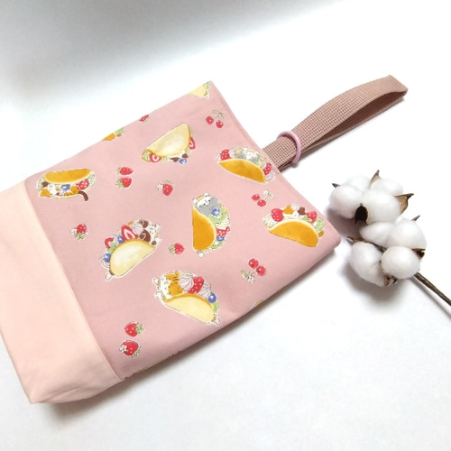 2/2 ねこまま　手刺繍　ローズ　レッスンバッグ　上履き入れ　他　ピンク 1/2 ねこまま様専用 手刺繍 ローズ レッスンバッグ 上履き入れ