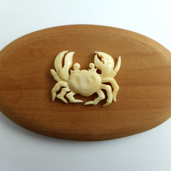 ナンタケットバスケット用　マッコウ鯨歯のオーナメント「Crab/蟹」 5枚目の画像