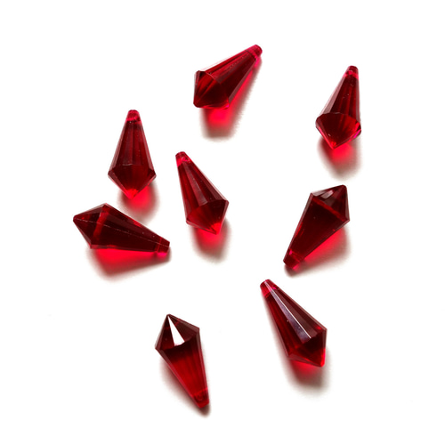 ドイツ製 1980s ダイヤモンド ドロップビーズ レッド 22×11mm (4