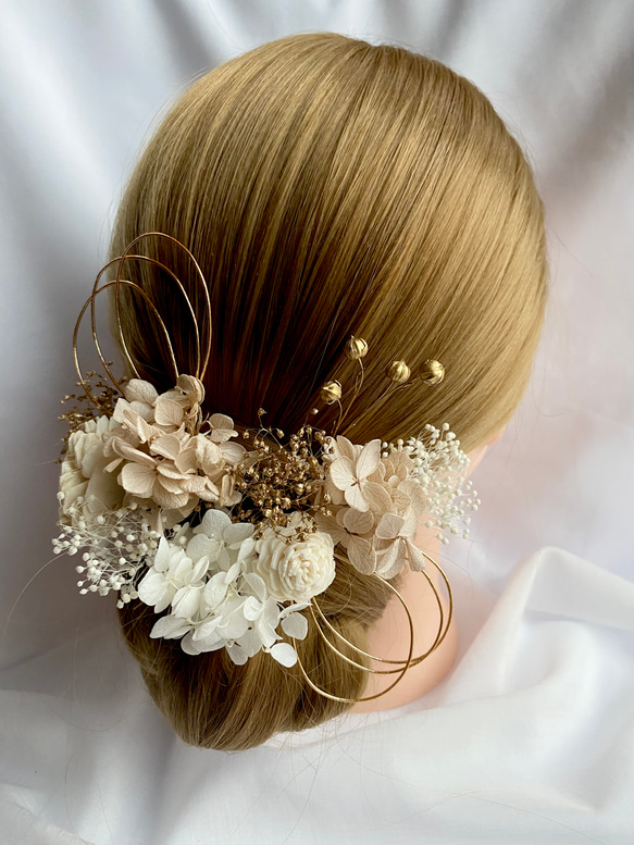 ドライフラワー髪飾り　gold×beige バラ　水引　ヘッドドレス  結婚式　前撮り　卒業式　成人式　髪飾り 5枚目の画像