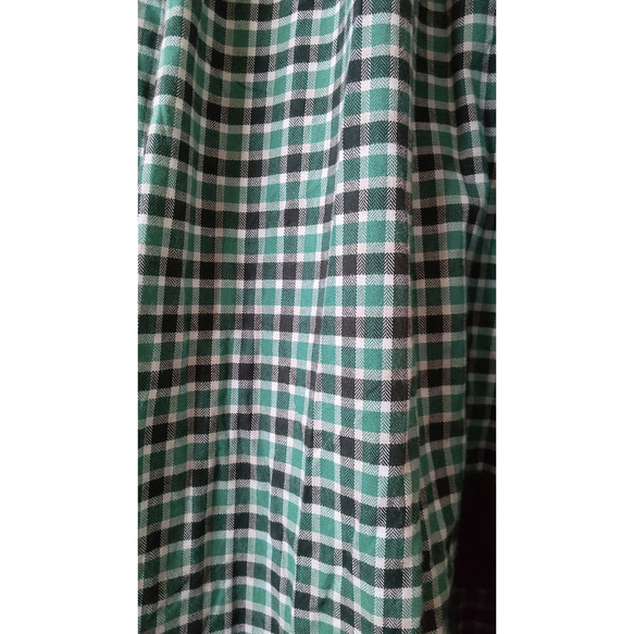 8枚ハギふんわりヘリンボーンチェックのフレアースカート【グリーンチェック】 4枚目の画像