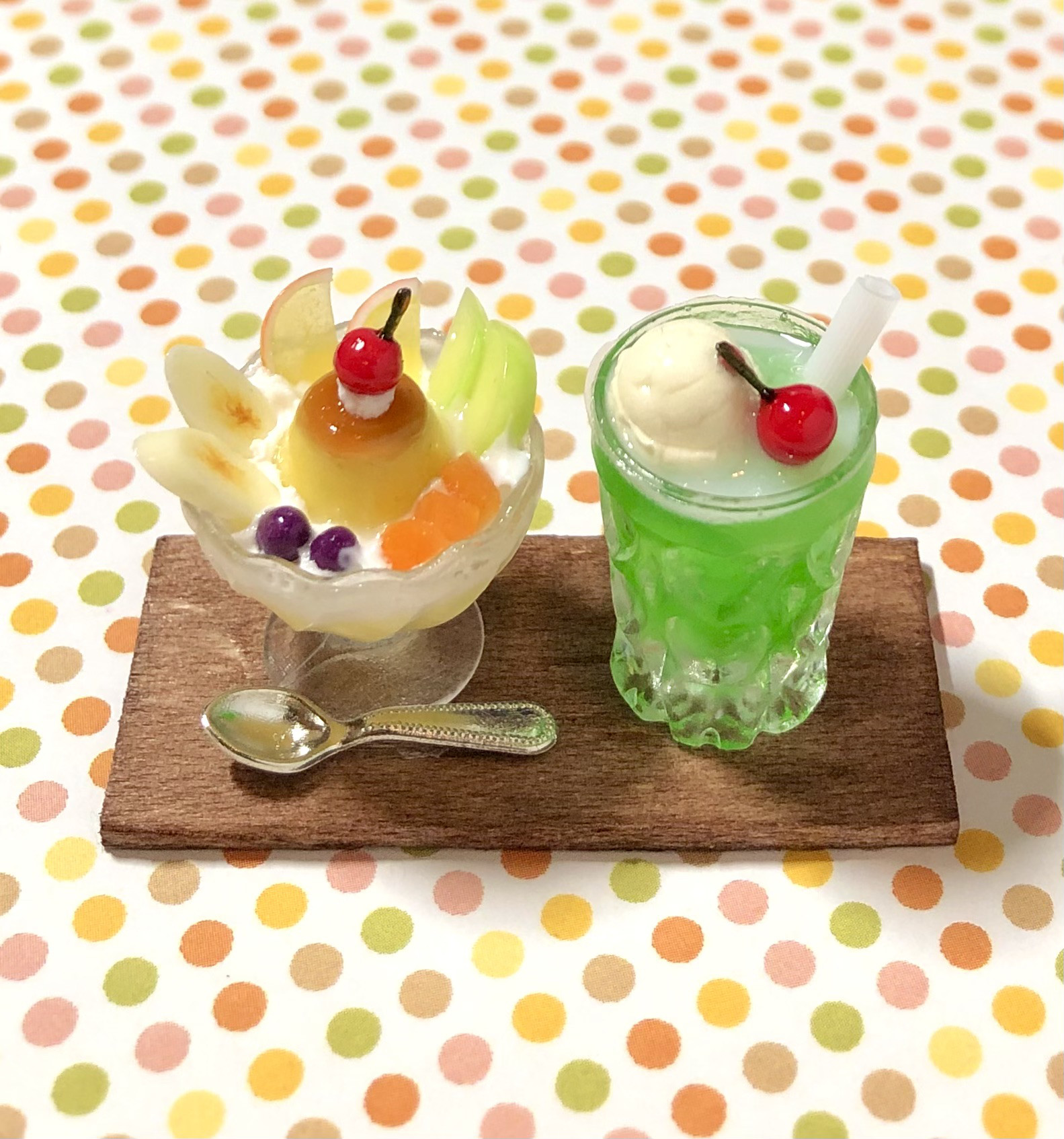 ✿昭和喫茶店プリンアラモード皿4個セット✿美品 純喫茶の「プリンアラモード」がお茶に、“プリンティー×フルーツ