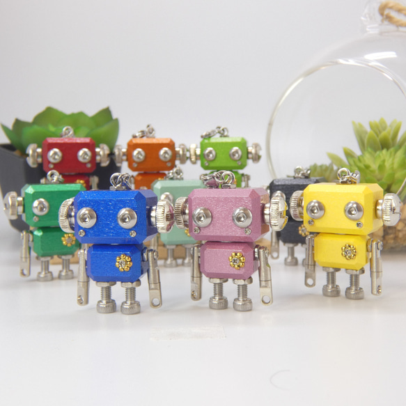 ロボット型キーホルダー レッド プラダ