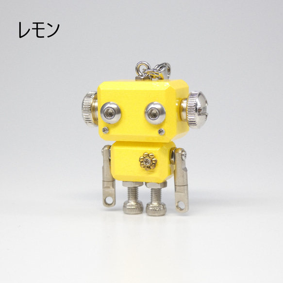 mic classic　カラーモデル　木と金属のロボットチャームキーホルダー 6枚目の画像