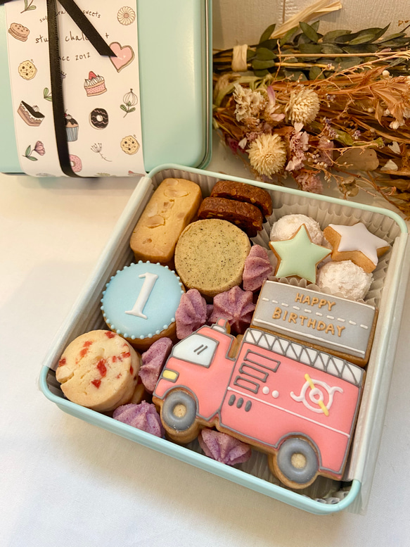 5月15日〜6月12日発送休止）お誕生日のお祝いに♡はたらく車のクッキー