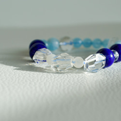 ラフカット水晶の幸福をもたらす青色ブレスレット　ラピスラズリ　アクアマリン　ホワイトラブラドライト　水晶　 4枚目の画像