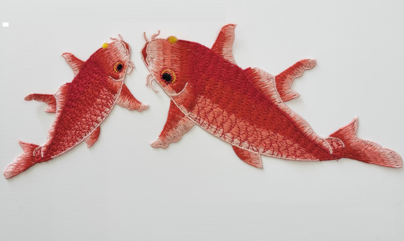 額縁　刺繍　4枚セット　バラ売り可能　風景画　鯉　鷹　アンティーク