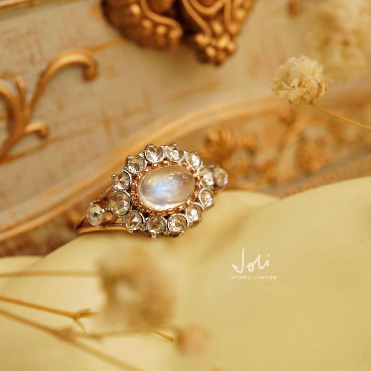 【フォンテーヌブロー】天然ムーンストーン キラキラ リング レトロ ゴージャス フラワー 花 フレンチ 指輪