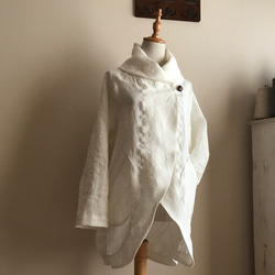 ウォッシャブル加工リネン（オフホワイト）で作ったショールカラーコート 1枚目の画像