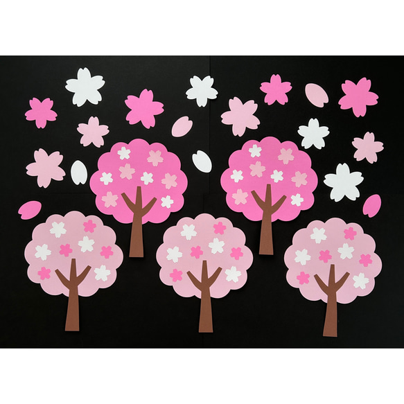 桜の木 壁面飾り 切り絵 ふわぽん 通販 17257974｜Creema(クリーマ)