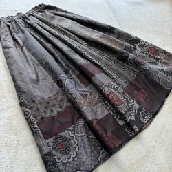 アンティーク大島紬のパッチワークスカート　赤茶　着物リメイク 7枚目の画像