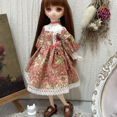 オビツ22 ピュアニーモ 22cmドール服 クラシックワンピース サーモン