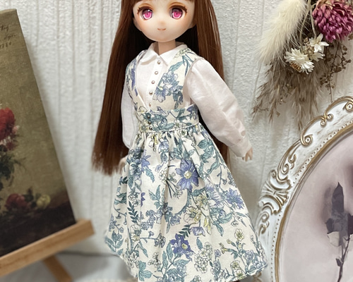22cmドール服 オビツ22 ピュアニーモ 青い花のジャンパースカート