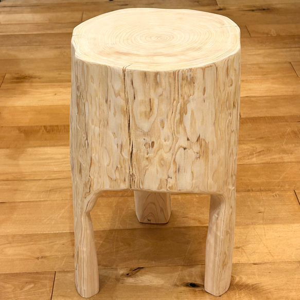 Hinoki  Wood  Stool 1枚目の画像