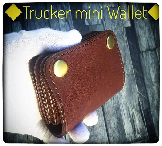 ☆再販限定1個☆お札を折らず収納◆　トラッカーウォレット　ミニ　◆　サドルレザー
