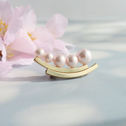 &lt;春季洋裝&gt;櫻花色珍珠曲線胸針+項鍊2件套 第14張的照片