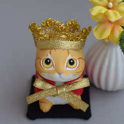 猫は王様②茶トラ 1枚目の画像