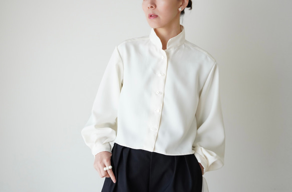 ボウタイショートシャツ　スタンド&ラウンドカラー　polyester100%　オフホワイト/アイボリー　フォーマル◎ 7枚目の画像