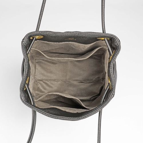 イタリア牛革】ロープショルダー〈7色展開〉 イタリア牛革 軽い 本革