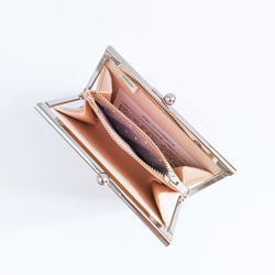 【送料無料】育てるヌメ革のがま口財布（ナチュラル・シルバーの口金） 5枚目の画像