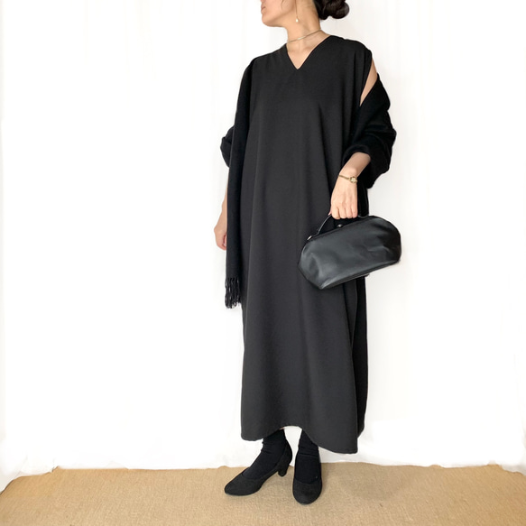 「カジュアル〜フォーマル着も出来る」2WAYロングワンピ (BLACK) 1枚目の画像