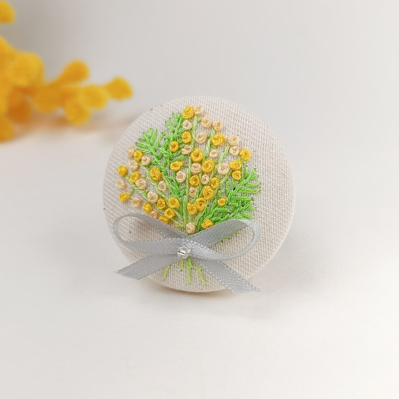 受注制作】ミモザの花束刺繍ブローチor刺繍ヘアゴム 入学式 卒園 母の