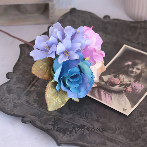 青い薔薇とグラジオラスのブーケ風の髪飾り フラメンコ ダンス 髪飾り